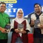 KETERANGAN : Fhoto bersama usai pelaksanaan launching dan bedah buku berjudul 