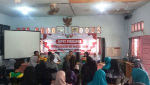 KETERANGAN FHOTO : Rapat Persiapan Peringatan Hari Kemerdekaan RI Di Desa Baharu Utara