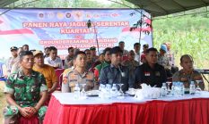 Kapolres Tabalong Ikuti Kegiatan Panen Raya Serentak Dan Groundbreaking Gudang Ketahanan Pangan Polri Secara Daring