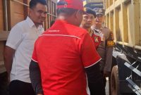 KETERANGAN FOTO : Anggota Polres Balangan melaksanakan operasi kontrol BBM subsidi di SPBU guna memastikan hak masyarakat tidak dicurangi (Sumber : Humas Polres Balangan)