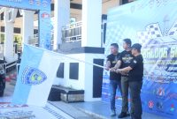 KETERANGAN FOTO : Kapolres dan Bupati Tabalong meriahkan wisata rally. (Sumber Foto : Humas Polres Tabalong)